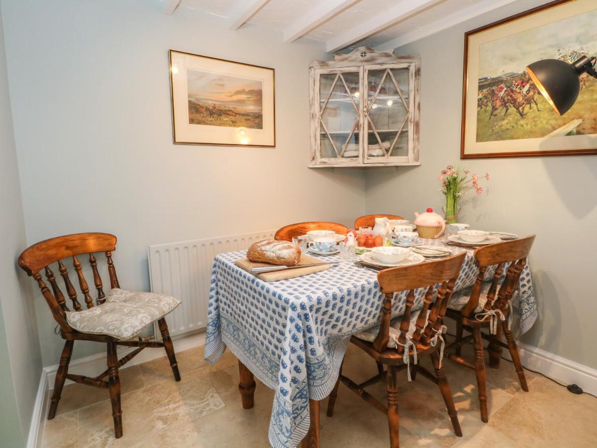The Blue House Villa Malpas  Екстериор снимка